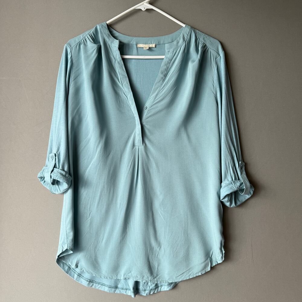 Pleione sz‎ S blue roll tab sleeve blouse